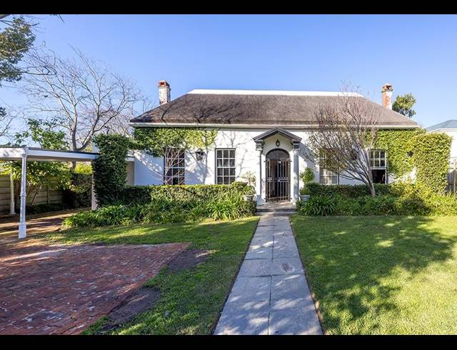 4 BEDROOM HOUSE FOR SALE IN CLAREMONT